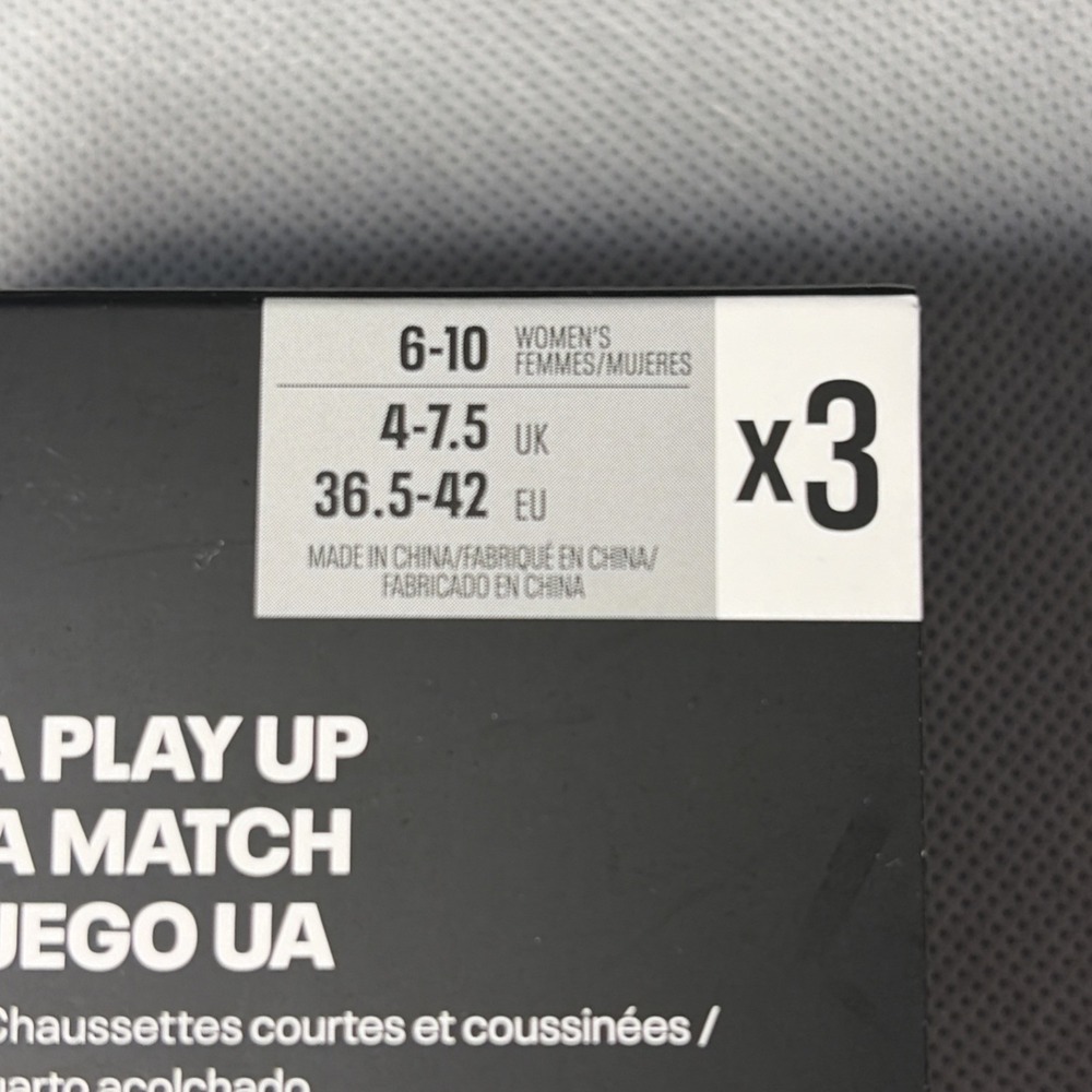 Under Armour Play Up Cushioned Quarter Women's Medium Socks - 3 Pair - Size 6-10 - Picture 4 of 4
